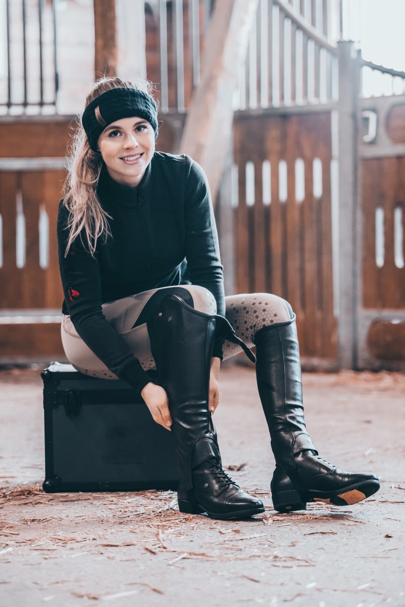 Reiterin mit Suedwind Advanced Stiefel mit Backzip und Schnürung